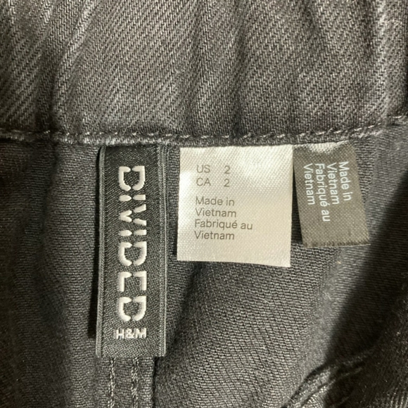 DIVIDED Black Denim Paper Bag Waist Skirt - Picture 3 of 5